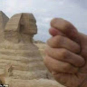 Meet your Posher, Hee